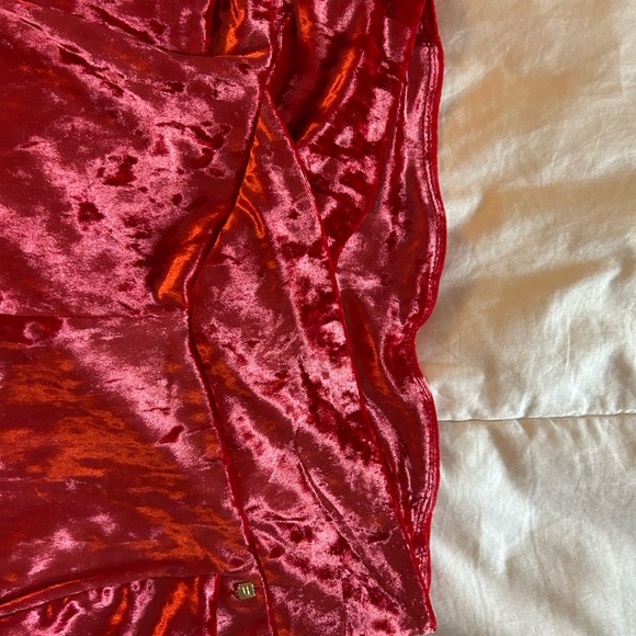 Fabletics crushed velvet pants size XL - Picture 2 of 3